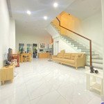 Cho thuê nhà kdc riovista 5x15m 3 lầu 3pn gần gia hòa, đỗ xuân hợp có gara, hồ bơi