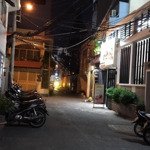 Cho thuê phòng 81/ phó đức chính, p1 q. bình thạnh, giá thuê 3.2tr/th