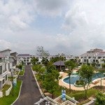 Bán nhà phố 132m2, 3 tầng+1,cực thoáng mát giá bán 13.5 tỷ liên hệ: 981221486