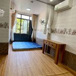 Cho thuê căn studio cửa sổ tại đỗ xuân hợp tiện ra ngã tư bình thái