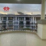 Văn phòng đang cho thuê tại vạn phúc city - tot home