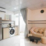 Trống sẵn phòng studio ban công decor siêu xinhgần đại học văn lang