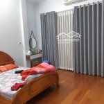 Bán nhà phố cát linh, đống đa. 58m2 kcbt, ô tô, vỉa hè, kinh doanh sầm uất lh chính chủ 0989924211