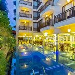 Cần bán khách sạn view sông ngay trung tâm phố cổ hội an, dt hơn 2000m2 - lh 0935 433 711