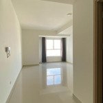 Cho thuê vp studio sunrise city view 39m2 giá 9tr bao phí quản lý