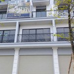 Bán nhà liền kề 99m2 tại the manor. vào ở kinh doanh hoặc cho thuê được ngay. liên hệ: 0988798195