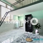 Căn hộ duplex ban công, thang máy, full nt, ngay kế bên đh văn hiến