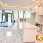 Nhà 4 lầu, tặng nội thất xịn kdc gia long riverside phước kiển chỉ 8.3 tỷ