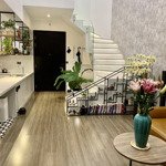 Bán căn hộ duplex 2 phòng tại feliz en vista. giá bán 7.9 tỷ bao thuế phí. liên hệ: 0901.858.818 trần hải