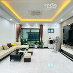 Bán nhà vạn phúc đại mỗ. diện tích: 45 m2 5 tầngmặt tiền5.2m, phân lô otô đỗ cửa. giá 7.x tỷ . dân tự xây dựng