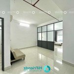 Studio tách bếp riêng biệt, đầy đủ tiện nghi gần cầu nguyễn văn cừ