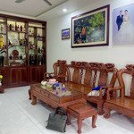 Cần bán nhà 97m2- 4 phòng ngủ- full nội thất, kế làng đại học quốc gia - shr