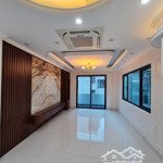 Cho thuê nhà mp trần tử bình - nghĩa tân dt 50m2 x 7t thông sàn, thang máy, kd sầm uất