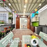 Căn hộ 3 phòng ngủ 2 vệ sinhsân thượng rooftop siêu rộng sát quận 10 quận 11