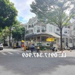 Cho thuê biệt thự đẹp góc 2mt saigonpearl n.h.cảnh, bình thạnh