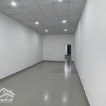 Cho thuê mặt bằng lê hồng phong (4x18m) thông suốt. vị trí sát ngã năm lê hồng phong và ba cu