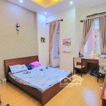 Bán nhà sau lưng chợ hoàng hoa thám. bình giã, phường 13, tân bình. 56m2. lh 0765369477