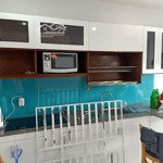 Căn hộ cho thuê 70m2 2pn full nội thất dọn vào ở ngay