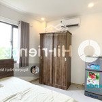 Căn hộ mới toanh, ngay cạnh đầm sen, giáp quận 11, cửa sổ thoáng mát, nt mới toanh