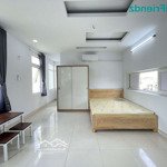 Căn hộ 40m2 gần cầu tham lương. full nội thất thang máy