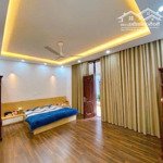 (vip) bán nhà đẹp thanh xuân-ngay ngã tư sở, dt 108m2,mt 5.6m,giá 15.5 tỷ, tặng nội thất gỗ tiền tỷ