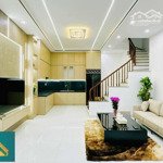 Nhà đẹp dân xây ở ngay - phố vip - bà triệu - hà đông - ngõ nông - view phố - gần ôtô - mt: 4m