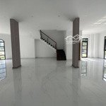 Em hưng xin cập nhật giỏ hàng cho thuê mới nhất tại khu đô thị vinhomes grand park