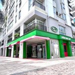 Cho thuê căn góc shophouse star hill, phú mỹ hưng quận 7 311m2 trệt và lầu giá rẻ tiện kinh doanh