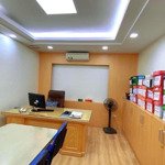 Hiếm, mp kinh doanh, ô tô, 2 thoáng, phố nguyễn đình hoàn 95m2, 5 tầng giá 13.6 tỷ lh 0898309888