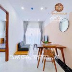 Phòng ngủ balcony_thang máy_máy giặt riêng_ngay vincom plaza saigonres