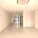 Cho thuê biệt thự vinhomes tầng 1 diện tích 90m2 thông sàn giá 17tr/tháng bàn giao đầy đủ