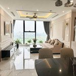 Bán căn 2pn + 1 đa năng view sân golf hồ tây tầng cao có sổ cc sunshine city