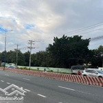 Bán 1,8ha 18000m2 đất mặt tiền đại lộ bình dương - quốc lộ 13 thuận an