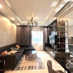 Cho thuê 2 phòng ngủ 2 vệ sinhfull nt đẹp view đẹp sunrise city view quận7 giá tốt