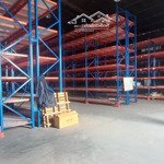 Thuê kho xưởng quận 7diện tích300m2 giá rẻ chỉ 30 triệu/th , xe cont tận cửa