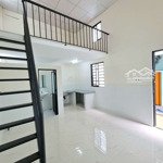 Căn hộ duplex cao 1m8 mới new ngay etown cộng hòa