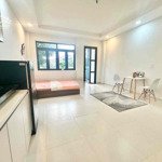 Studio 40m2 ban công ngay đặng thuỳ trâm