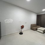 Cho thuê chung cư westgate 2pn 2wc 60m2 - sẵn máy lạnh, tủ lạnh, sofa.