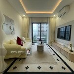 Nội thất quá sang trọng view hồ cực mát mẽ và chill với 2 phòng ngủvới 74m2 giá thoả thuận liên hệ: 0778087705