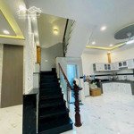 Cần bán căn nhà 90m2 thiện chí mua liên hệ em