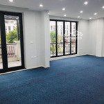 Cho thuê nhà thạch bàn, 130m2x4t, ngõ ô tô, 32tr/t