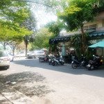 Sang quán cafe căn góc 2 mặt tiền khuôn viên chung cư