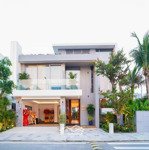 Bán villa full nội thất được vận hành kinh doanh trên marriott với doanh thu 60 - 120tr/ tháng