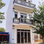 Bán nhà giá rẻ ngay chợ phú phong - 70m2 - 2ty4 - 0368306803