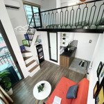 Duplex balcony full nội thất tòa nhà thang máy ngay ngã tư hàng xanh