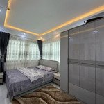 Bán nhà đê tô hoàng dt 50m2 6 tầng thang máy full nội thất giá 12,8 tỷ