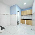 Nhà xây mới một trệt 1 lầu 2 phòng ngủ 2 wc 880triệu