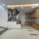 Bán gấp nhà 5 tầng phú diễn, nguyễn đạo an, gần phố, giá: 4,45 tỷ lh: 0984701496