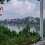 Hotel ngay trung tâm - view hồ xuân hương và rừng thông cực đẹp - full nội thất kinh doanh ngay