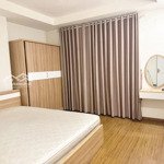 Lavita garden căn 2 phòng ngủ8. 5 triệu nội thất đẹp view metro siu xịn